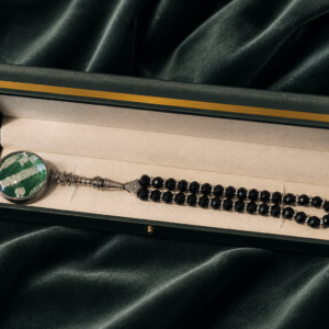 Green Kiswah Chamber Tasbih (With black Tasbih)